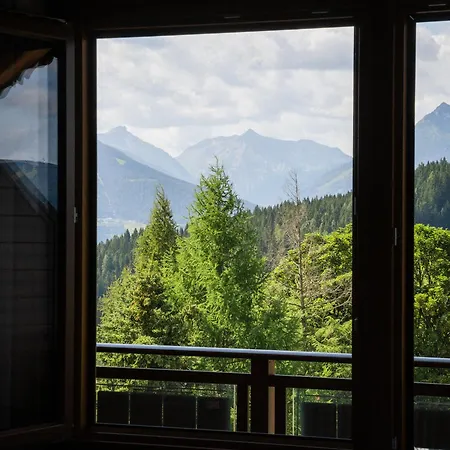 Hotel Pfeffermuehle 4*