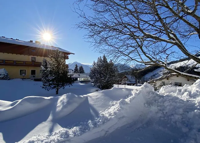 Pfeffermuehle فندق 4*